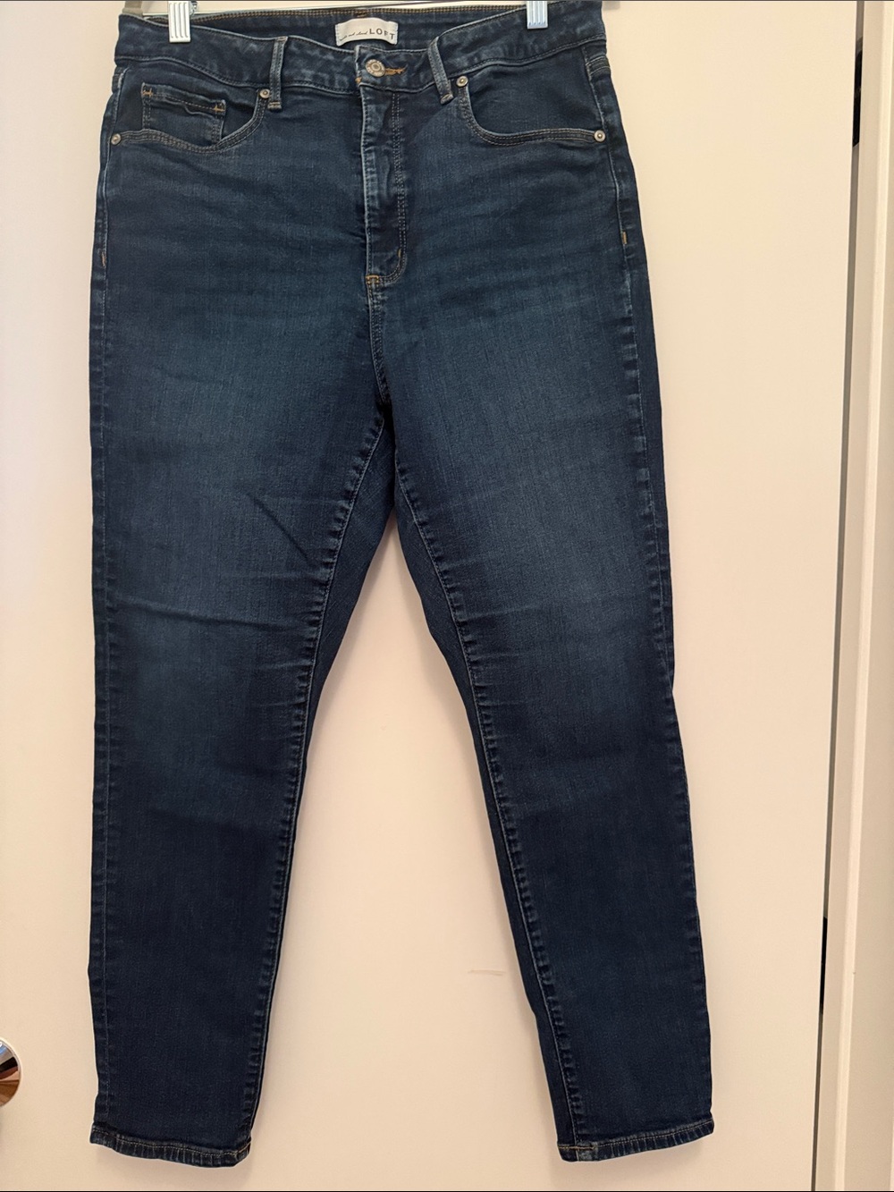 LOFT The Curvy Skinny Jeans Waist 31
